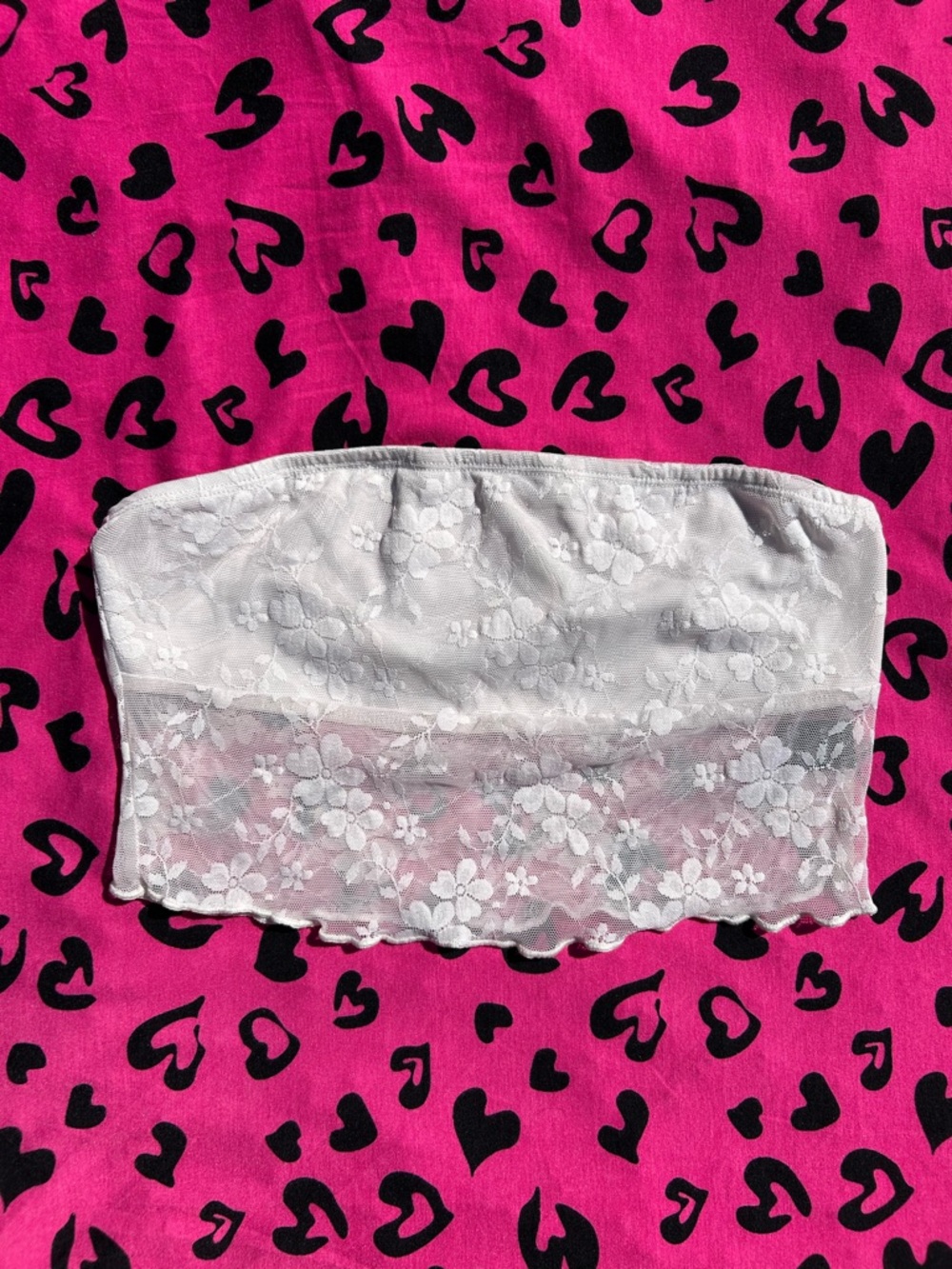 SHEIN Pink and White Floral Lace Bandeau Top
